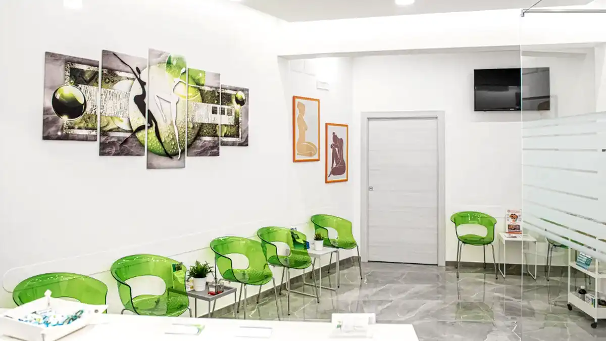 Sala d’attesa dello studio della Dott.ssa Rita Amore a Casoria